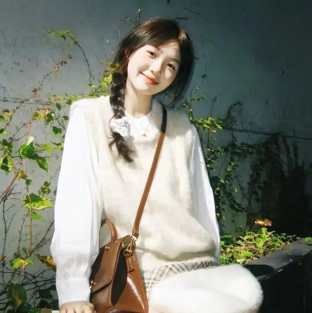 庭深叶落楚江秋